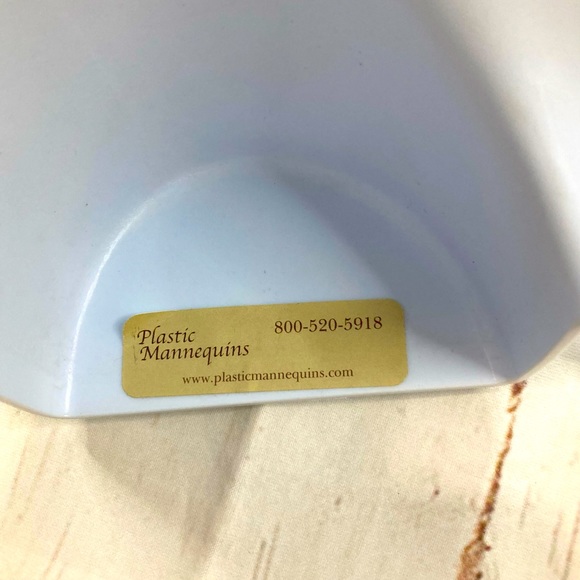 Mannequin Kids Size White Plastic With Hook - Picture 7 of 13